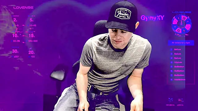 Snapshot of GymyXY chatting on 02/26/25, 05:07 GymyXY online show from 02/26/25, 05:07