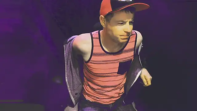 Snapshot of GymyXY chatting on 02/28/25, 11:25 GymyXY online show from 02/28/25, 11:25