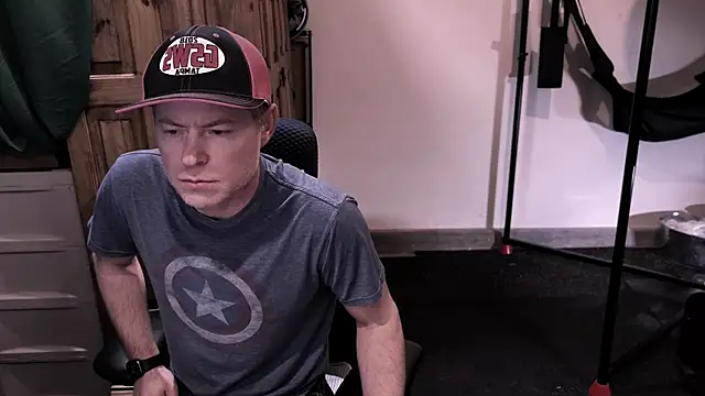 Snapshot of GymyXY chatting on 03/09/25, 09:24 GymyXY online show from 03/09/25, 09:24