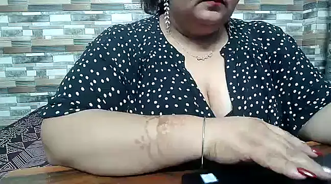 Sexy raman  online show from 12/04/24, 10:57