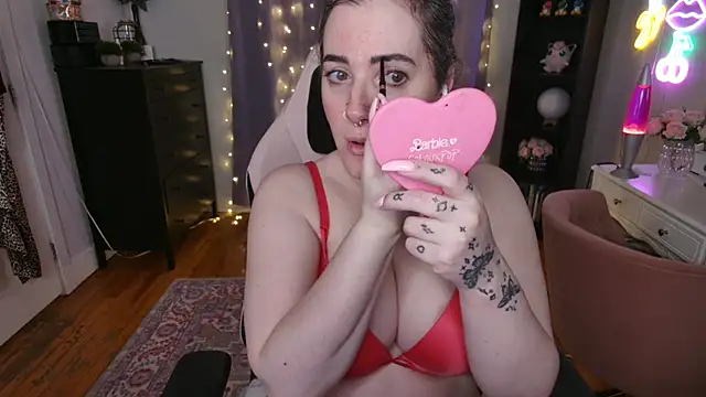 Snapshot of rachelbrooksxx chatting on 02/01/25, 06:19 rachelbrooksxx online show from 02/01/25, 06:19
