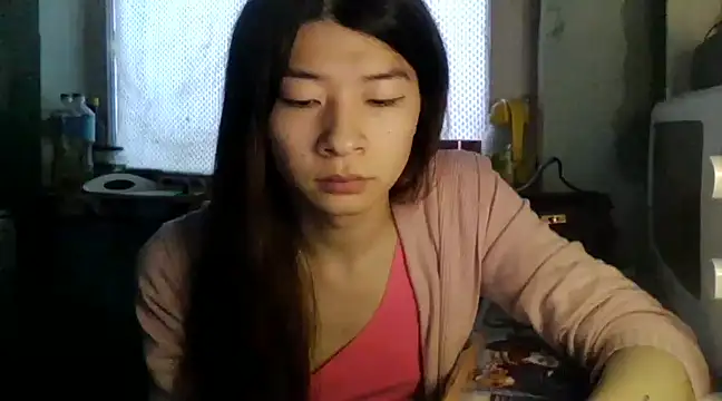 CarlyJoy online show from 02/06/25, 12:37