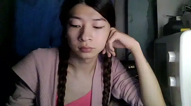 CarlyJoy online show from 02/10/25, 01:01