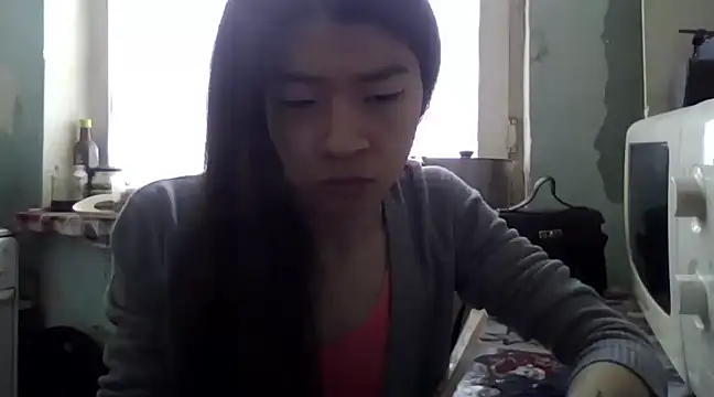 CarlyJoy online show from 03/05/25, 08:32