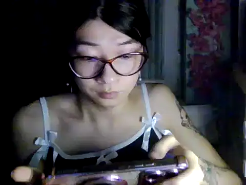Snapshot of CarlyJoy chatting on 03/29/26, 03:56 CarlyJoy online show from 03/29/26, 03:56