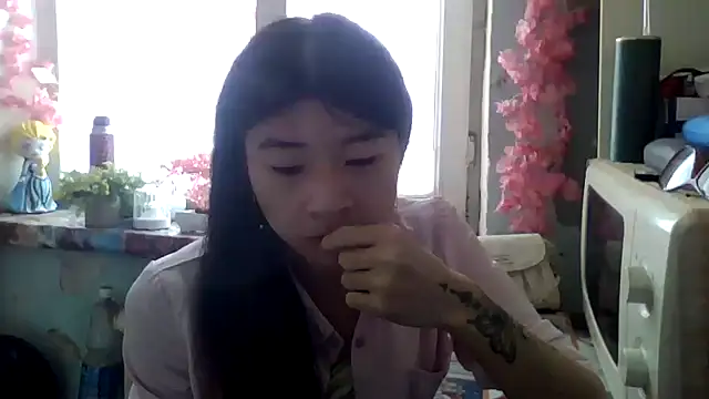 Snapshot of CarlyJoy chatting on 04/09/26, 09:15 CarlyJoy online show from 04/09/26, 09:15