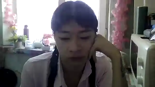 Snapshot of CarlyJoy chatting on 04/13/26, 09:26 CarlyJoy online show from 04/13/26, 09:26