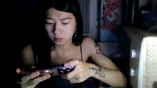 Snapshot of CarlyJoy chatting on 05/16/26, 03:11 CarlyJoy online show from 05/16/26, 03:11
