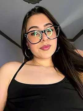 Snapshot of Natha_Fantasy chatting on 01/13/26, 02:17 Natha Fantasy online show from 01/13/26, 02:17