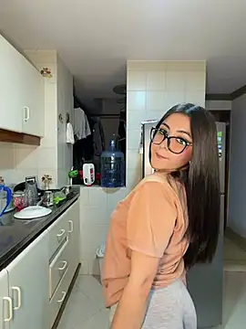 Snapshot of Natha_Fantasy chatting on 02/06/26, 02:38 Natha Fantasy online show from 02/06/26, 02:38