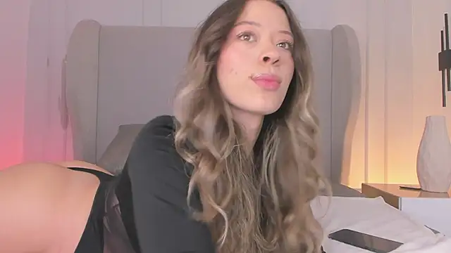 chloe d online show from 11/15/25, 12:45