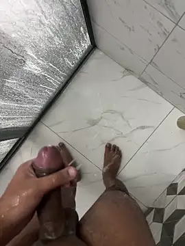 Snapshot of Tintola chatting on 02/09/26, 11:20 Tintola online show from 02/09/26, 11:20