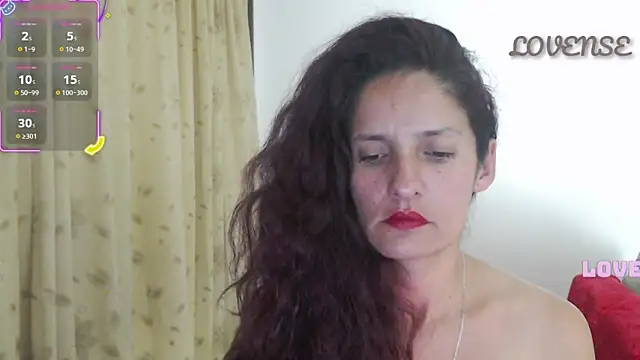 catalina duran1 online show from 11/13/25, 05:06