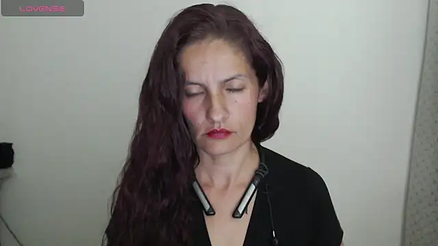 catalina duran1 online show from 06/05/26, 05:14