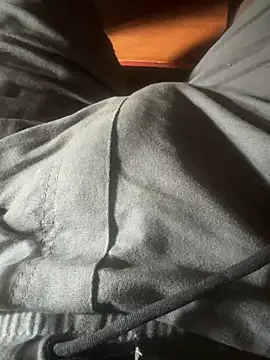 Snapshot of Yurt000 chatting on 01/28/25, 03:25 Yurt000 online show from 01/28/25, 03:25