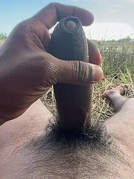 Snapshot of Yurt000 chatting on 09/28/25, 10:53 Yurt000 online show from 09/28/25, 10:53