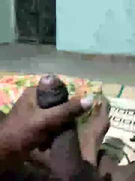 Snapshot of SILENT_FUCKER_01 chatting on 01/14/25, 06:17 SILENT FUCKER 01 online show from 01/14/25, 06:17