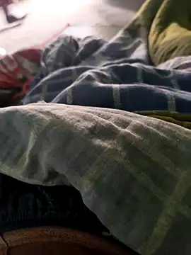 Snapshot of SILENT_FUCKER_01 chatting on 03/21/26, 05:45 SILENT FUCKER 01 online show from 03/21/26, 05:45