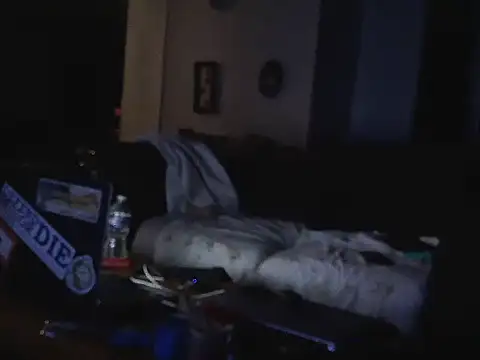 Snapshot of Bi_curious86 chatting on 01/08/26, 07:21 Bi curious86 online show from 01/08/26, 07:21