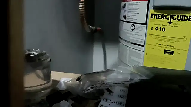 Snapshot of Bi_curious86 chatting on 03/02/26, 09:43 Bi curious86 online show from 03/02/26, 09:43