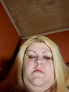 ducicsajsziii online show from 01/09/25, 06:36