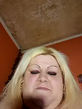 ducicsajsziii online show from 03/07/25, 11:27