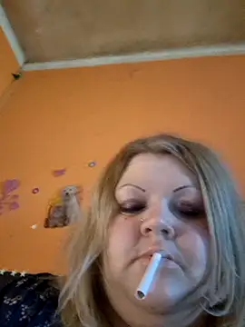 ducicsajsziii online show from 05/19/26, 07:15