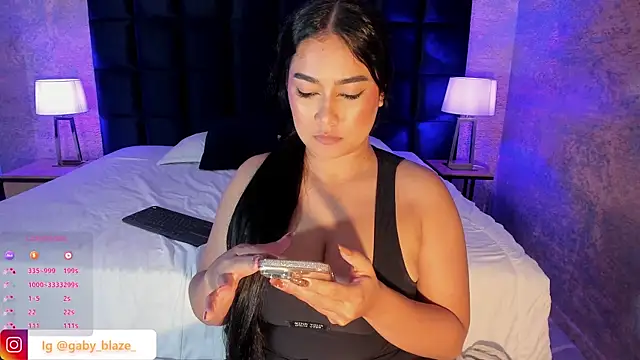 Snapshot of Gaby_Blaze chatting on 02/26/25, 12:38 Gaby Blaze online show from 02/26/25, 12:38