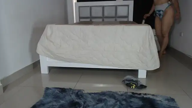 Snapshot of Danna_777 chatting on 03/18/25, 10:37 Danna 777 online show from 03/18/25, 10:37