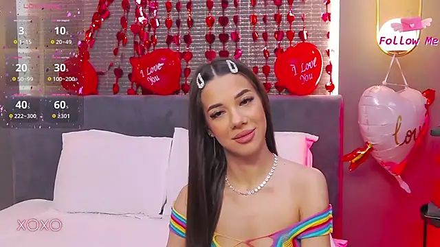 LaraKent online show from 02/16/25, 08:44