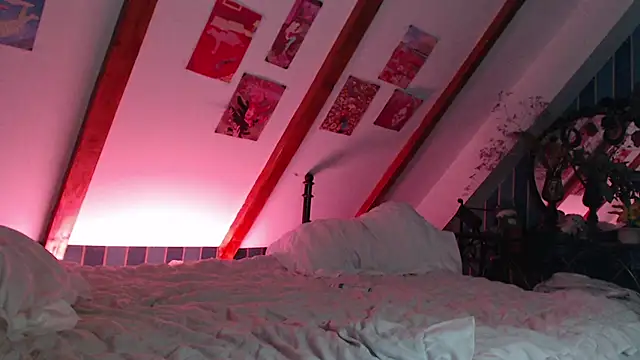 RubyLynxx online show from 04/29/26, 05:30