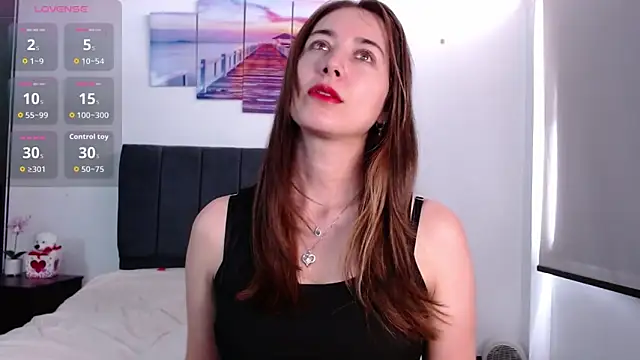 Daniela-hot online show from 06/15/26, 05:04