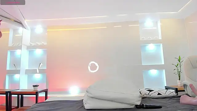 martina mayers online show from 03/06/25, 12:43