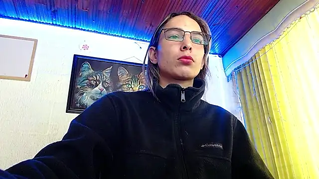 Snapshot of Niky_777 chatting on 01/18/25, 05:04 Niky 777 online show from 01/18/25, 05:04