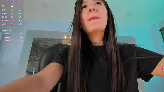 AlessiaCorleone  online show from 03/11/25, 06:43