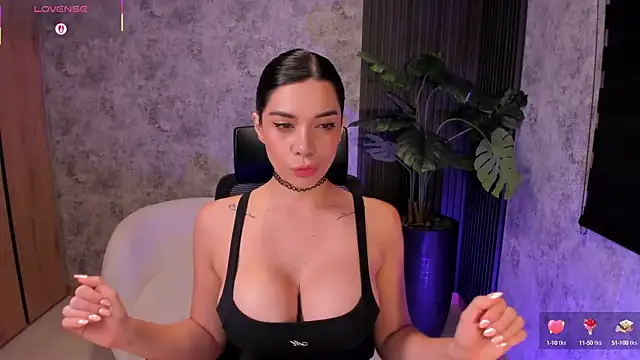 AmyWalker  online show from 09/20/25, 09:10