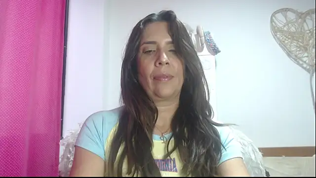 Victoria meester online show from 01/15/25, 08:37