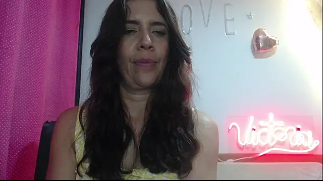 Victoria meester online show from 03/04/25, 11:00