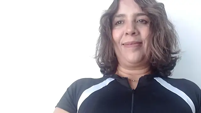Victoria meester online show from 04/26/26, 03:10