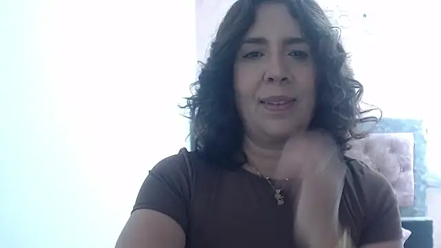 Victoria meester online show from 06/23/26, 02:48