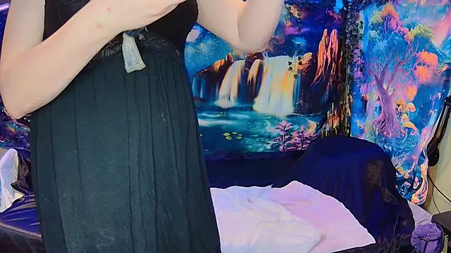 Faye Wilde online show from 03/12/25, 04:41