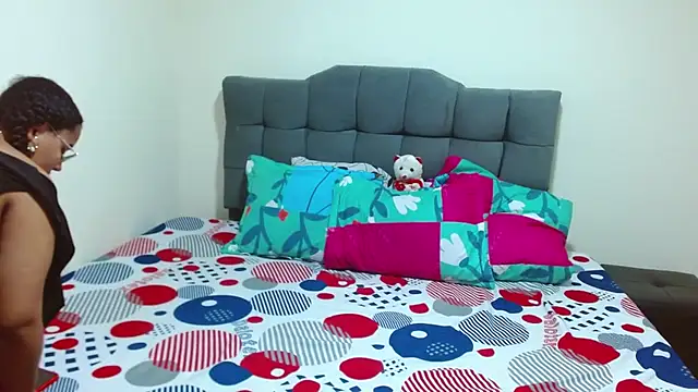 kelvin jhoseth1 online show from 02/01/25, 02:16