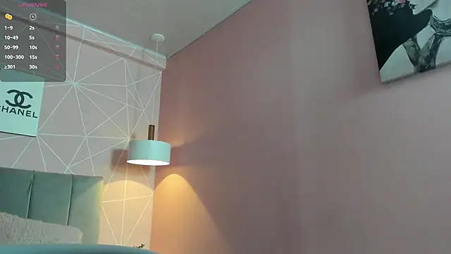 dolly zoe online show from 11/18/25, 04:06