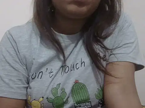 Snapshot of shekira99 chatting on 03/09/26, 08:24 shekira99 online show from 03/09/26, 08:24