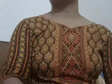 Snapshot of shekira99 chatting on 03/13/26, 04:13 shekira99 online show from 03/13/26, 04:13