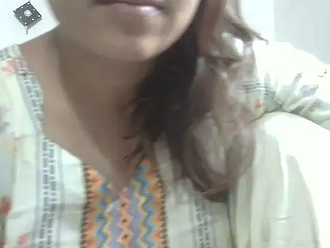 shekira99 online show from 04/28/26, 03:00