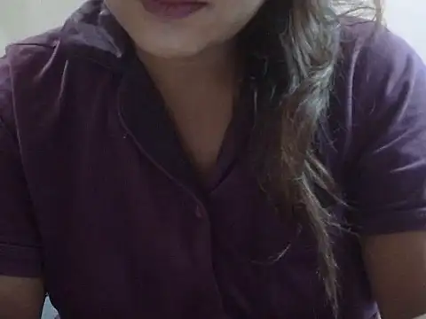 shekira99 online show from 05/01/26, 03:11