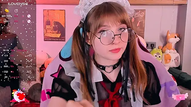 Snapshot of AliceLanley chatting on 12/15/24, 03:09 AliceLanley online show from 12/15/24, 03:09