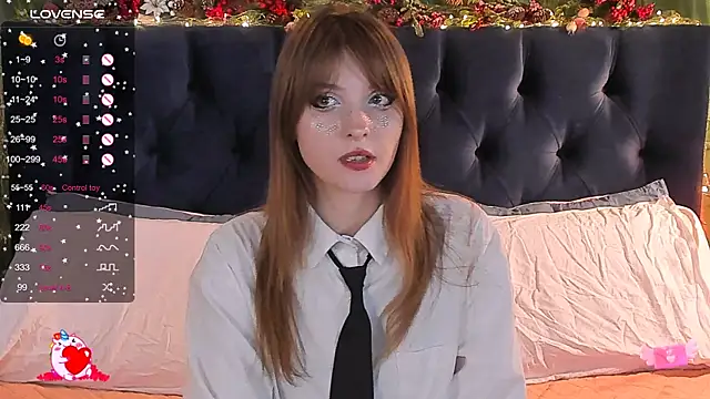 Snapshot of AliceLanley chatting on 01/17/25, 12:21 AliceLanley online show from 01/17/25, 12:21