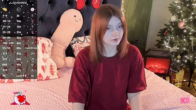 Snapshot of AliceLanley chatting on 02/06/26, 11:24 AliceLanley online show from 02/06/26, 11:24